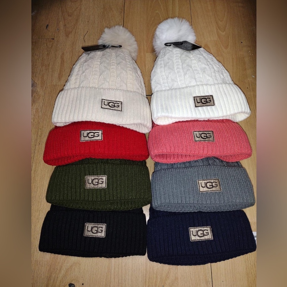 UGG winter hat , NEW!